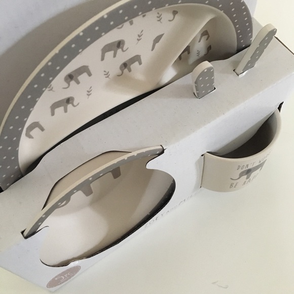 NEW Kids 5pc Dinner Set Food Safe Dishwasher Safe Elephant Theme Gray - Picture 9 of 9